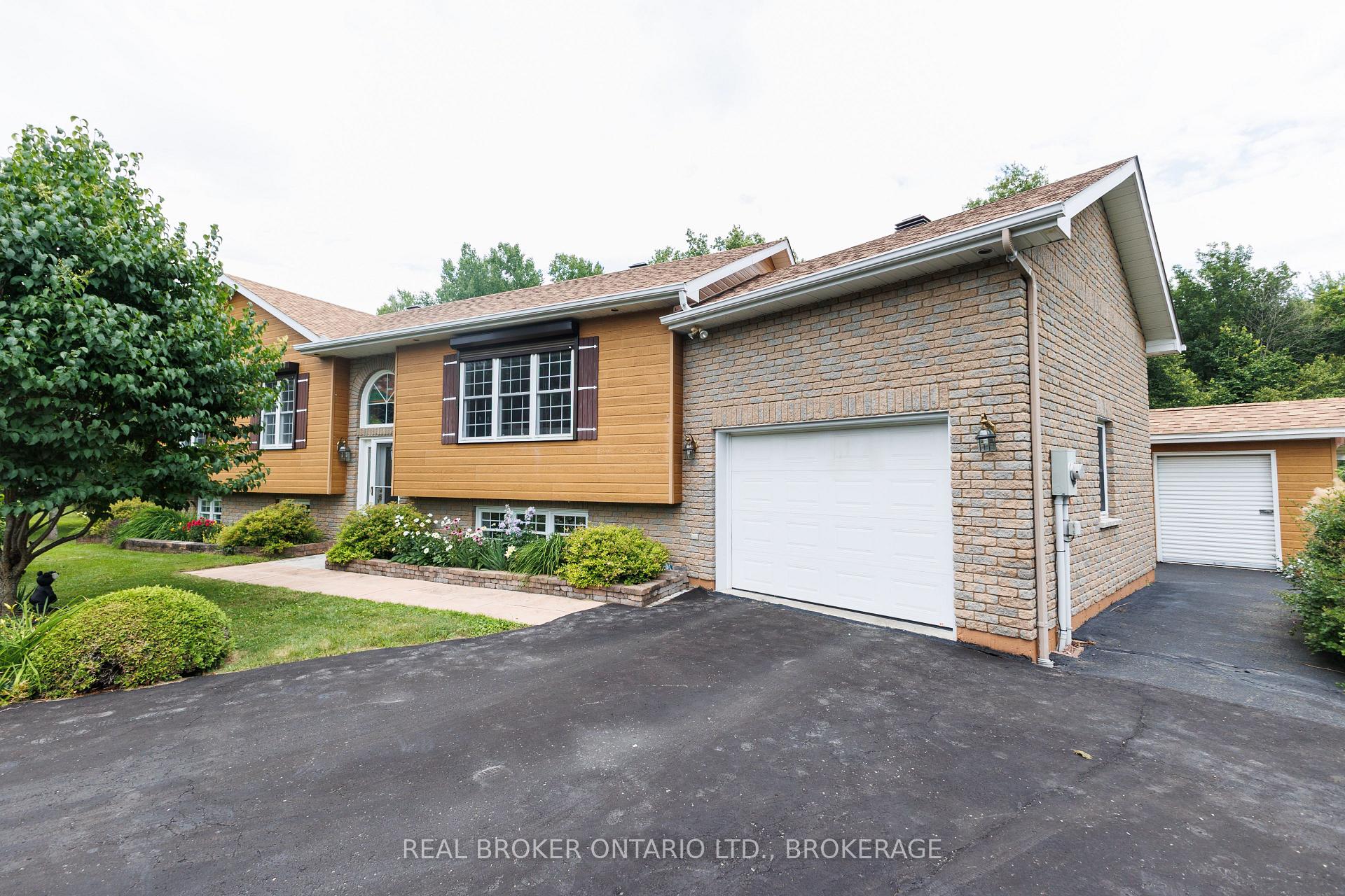 Photo 3 of 3213 Dornie Road, North Glengarry, North Glengarry (Kenyon) Twp — HOMEH