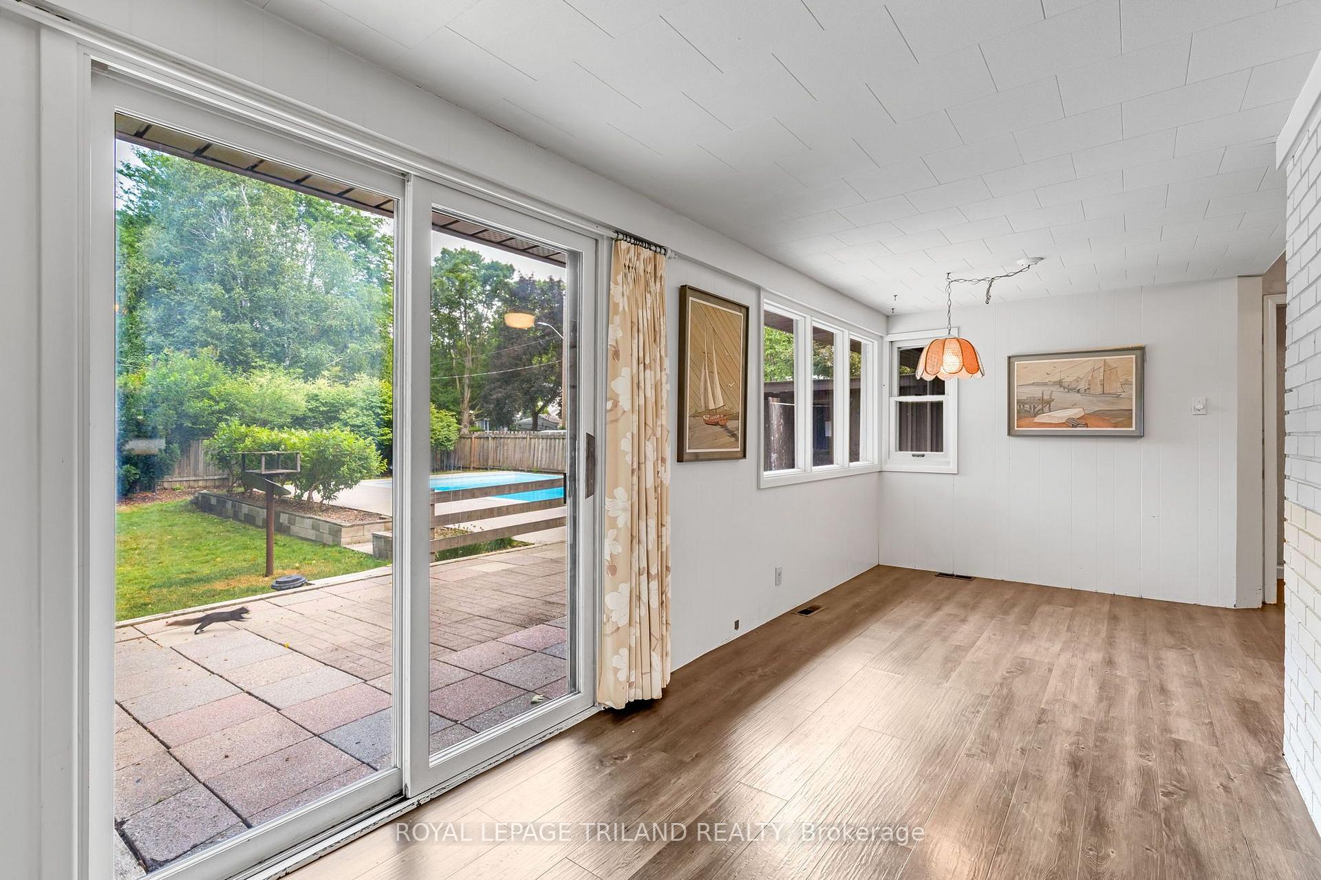 Photo 12 of 463 Riverside Drive, London, North P — HOMEH