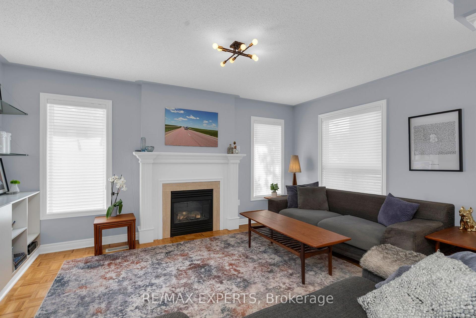 Photo 11 of 47 Castelli Court, Caledon, Bolton North — HOMEH