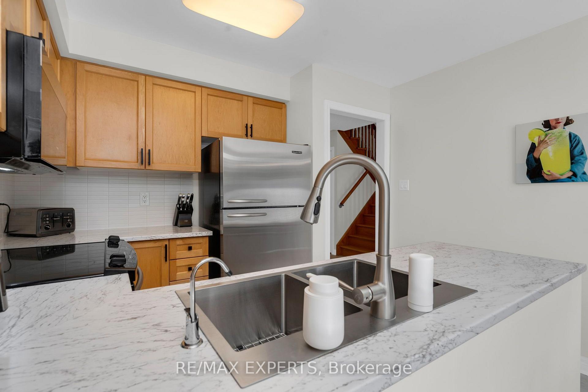 Photo 20 of 47 Castelli Court, Caledon, Bolton North — HOMEH