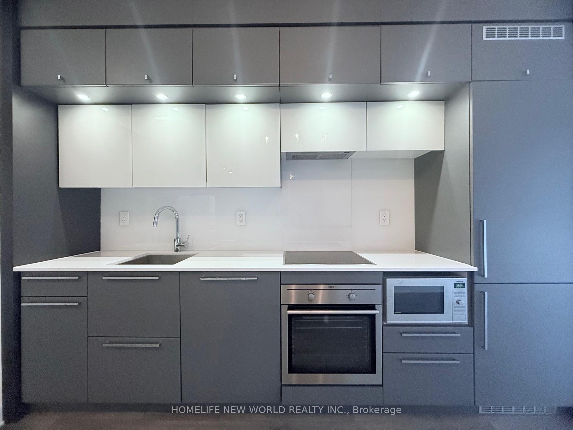 Photo 4 of Unit 511, 15 Grenville Street, Toronto, Bay Street Corridor — HOMEH