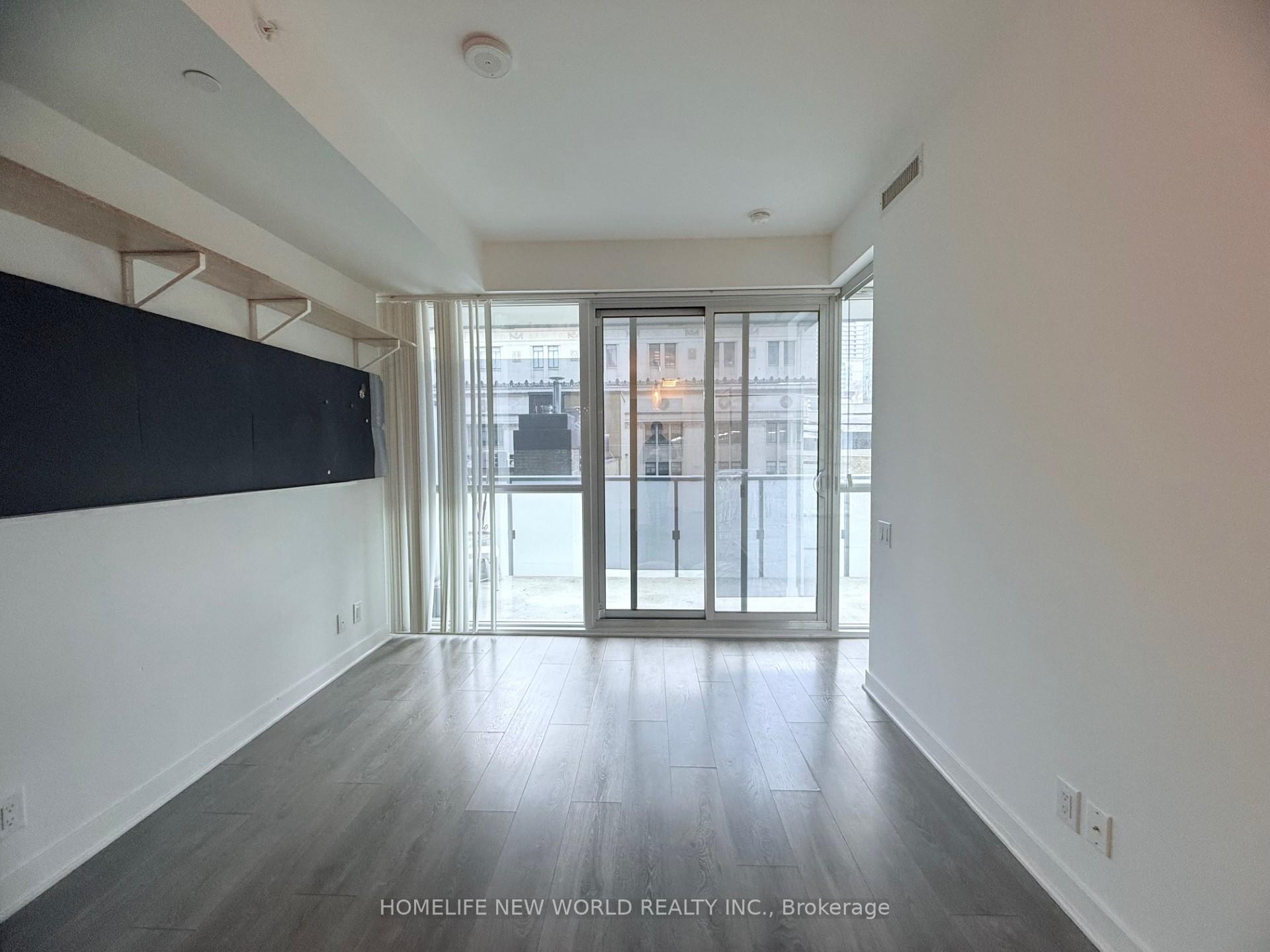 Photo 9 of Unit 511, 15 Grenville Street, Toronto, Bay Street Corridor — HOMEH