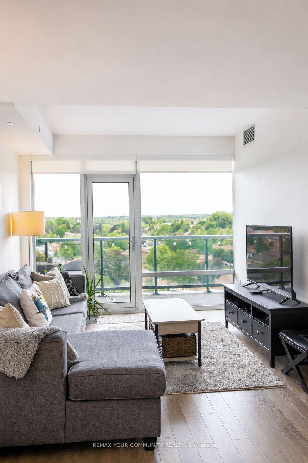 Photo 12 of Unit 802, 4800 Highway 7, Vaughan, East Woodbridge — HOMEH
