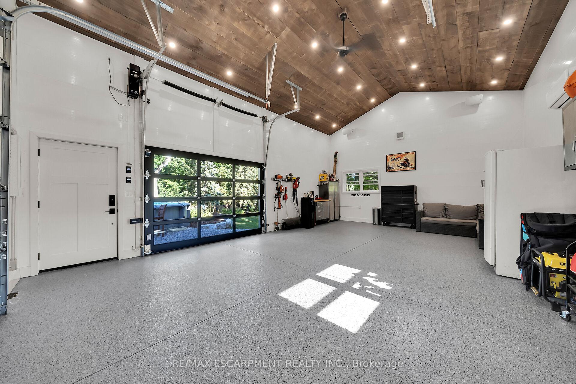 Photo 10 of 1417 Highway 54, Brant, Brantford Twp — HOMEH