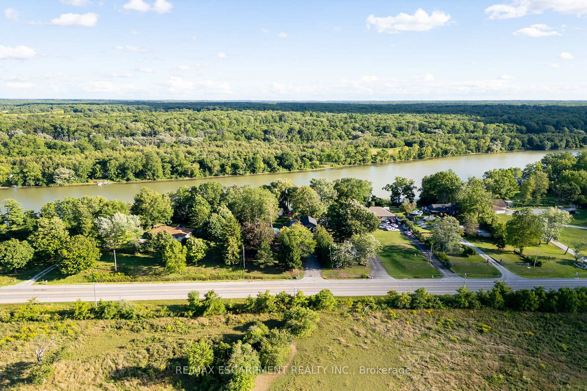 Photo 49 of 1417 Highway 54, Brant, Brantford Twp — HOMEH