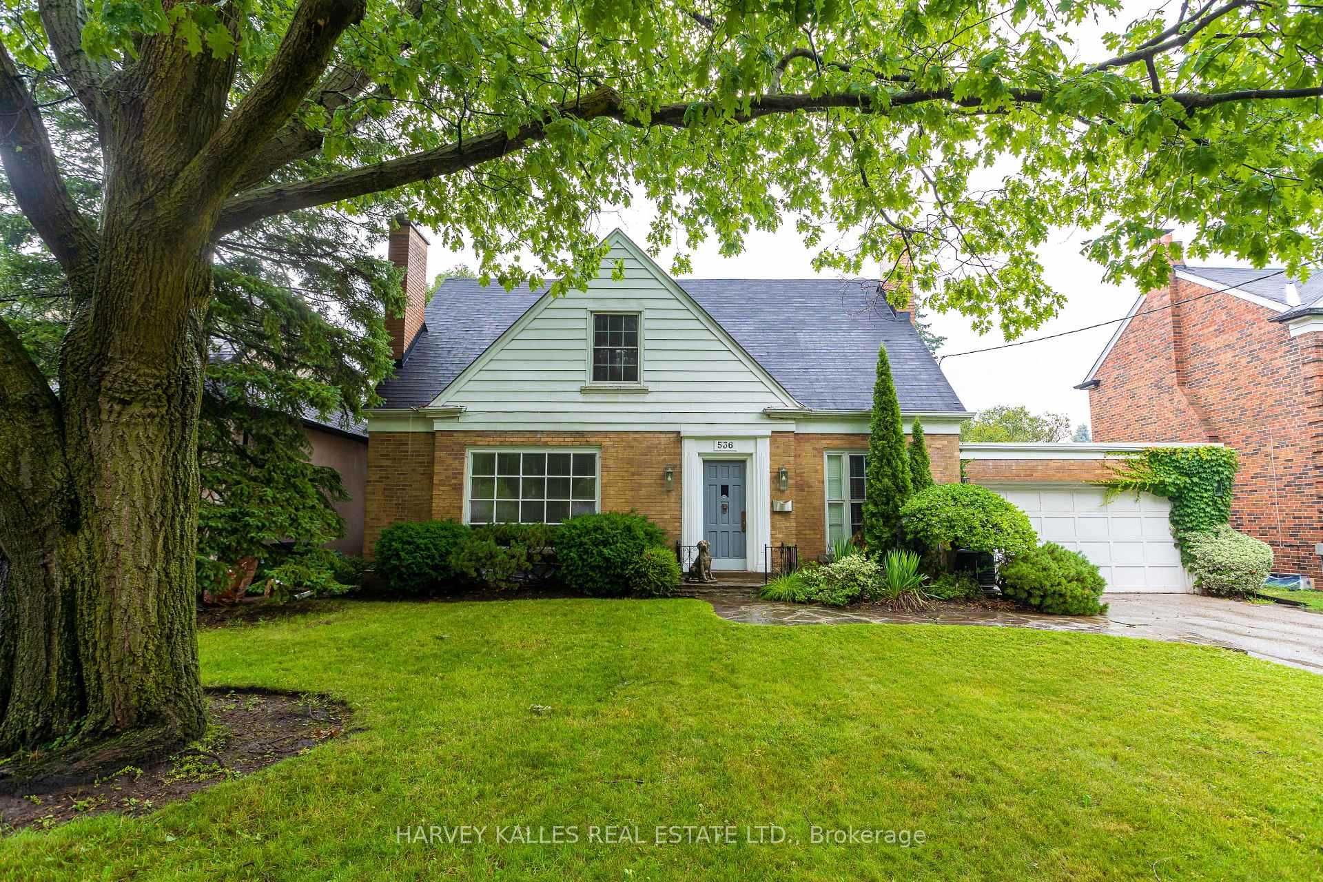 Photo 1 of 536 Blythwood Road, North York, Bridle Path-Sunnybrook-York Mills — HOMEH
