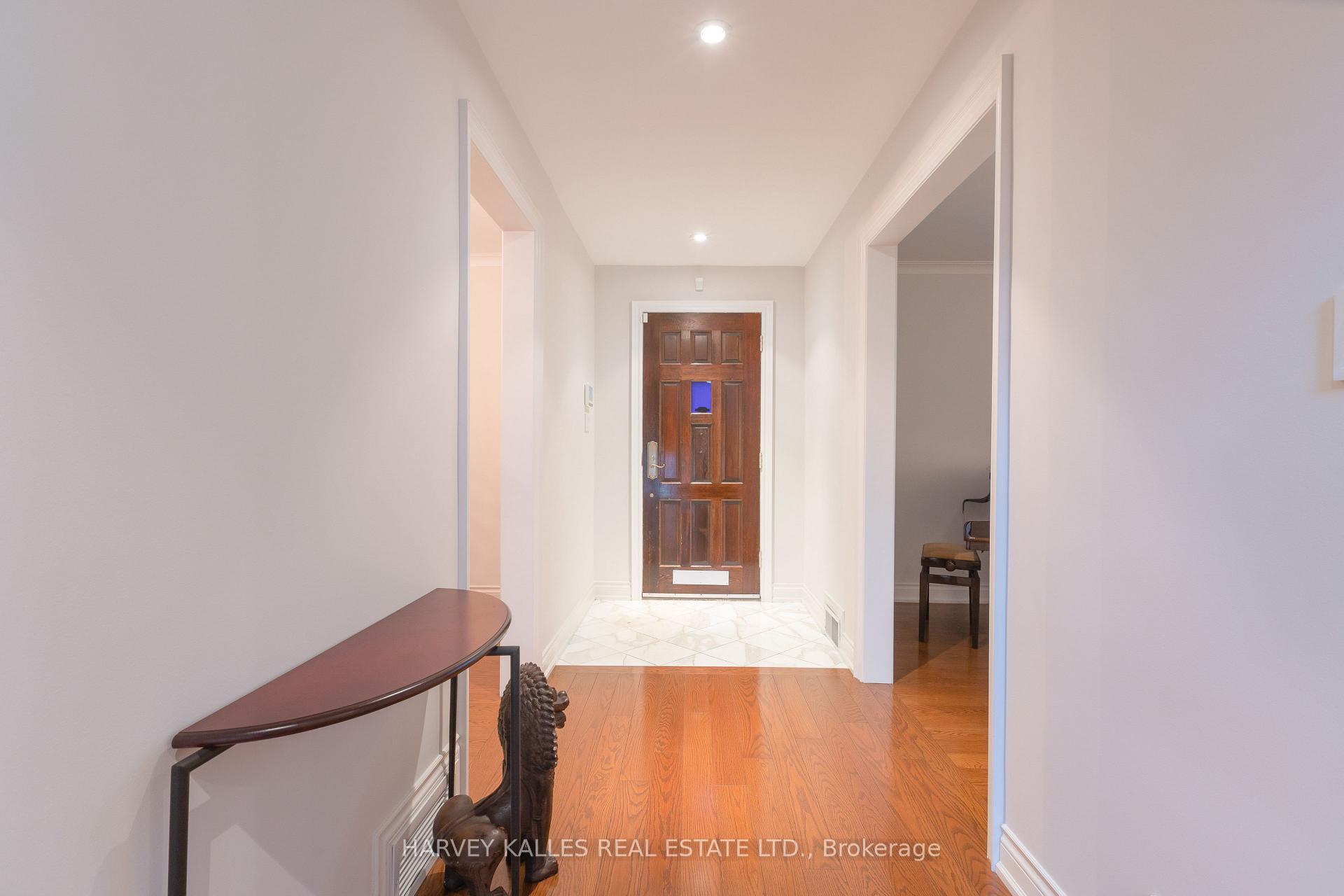 Photo 4 of 536 Blythwood Road, North York, Bridle Path-Sunnybrook-York Mills — HOMEH