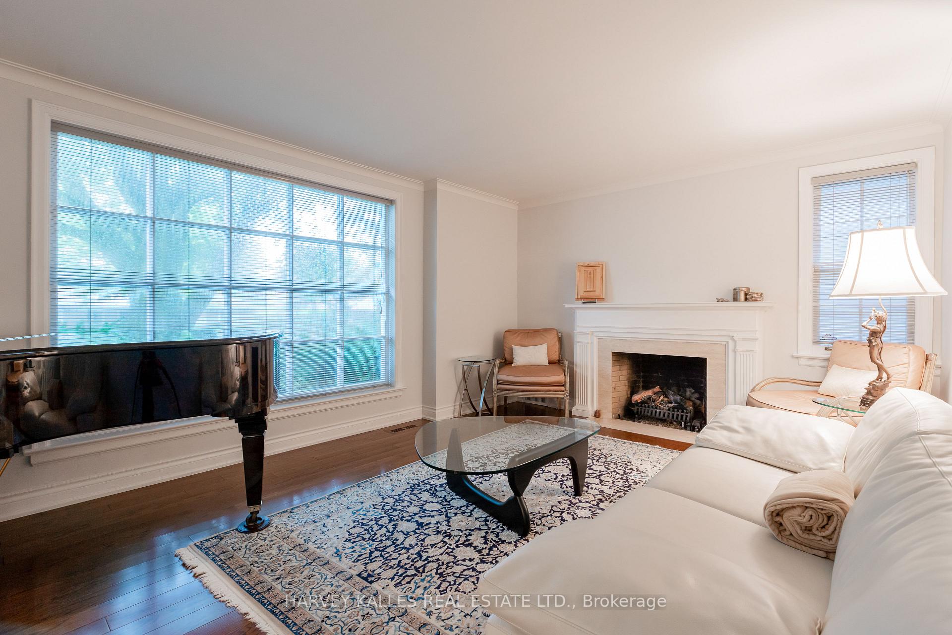 Photo 7 of 536 Blythwood Road, North York, Bridle Path-Sunnybrook-York Mills — HOMEH