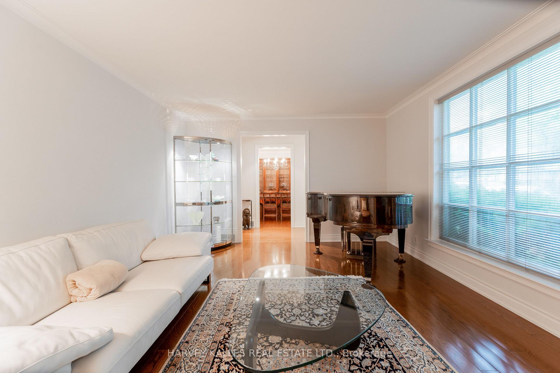 Photo 8 of 536 Blythwood Road, North York, Bridle Path-Sunnybrook-York Mills — HOMEH