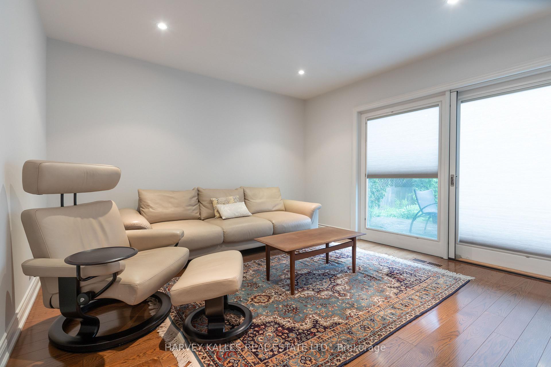 Photo 16 of 536 Blythwood Road, North York, Bridle Path-Sunnybrook-York Mills — HOMEH