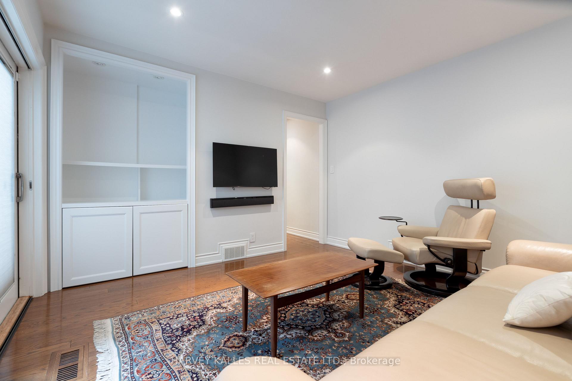 Photo 17 of 536 Blythwood Road, North York, Bridle Path-Sunnybrook-York Mills — HOMEH