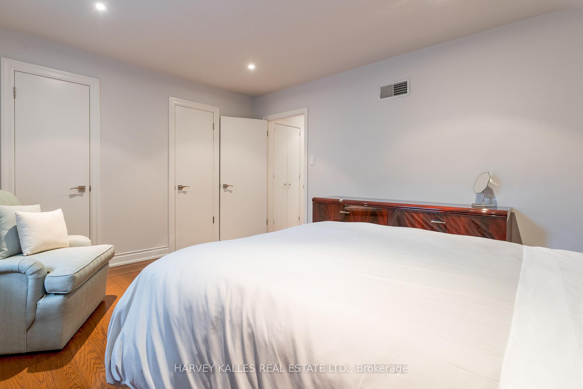 Photo 26 of 536 Blythwood Road, North York, Bridle Path-Sunnybrook-York Mills — HOMEH