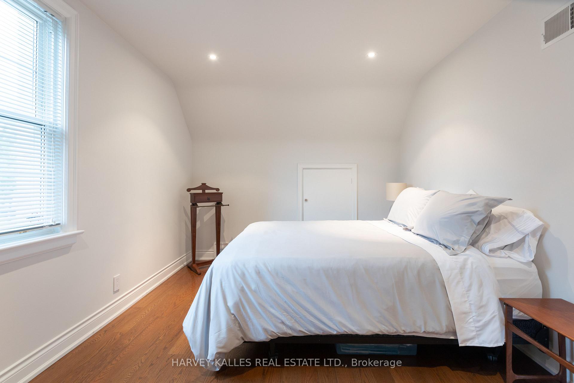 Photo 28 of 536 Blythwood Road, North York, Bridle Path-Sunnybrook-York Mills — HOMEH