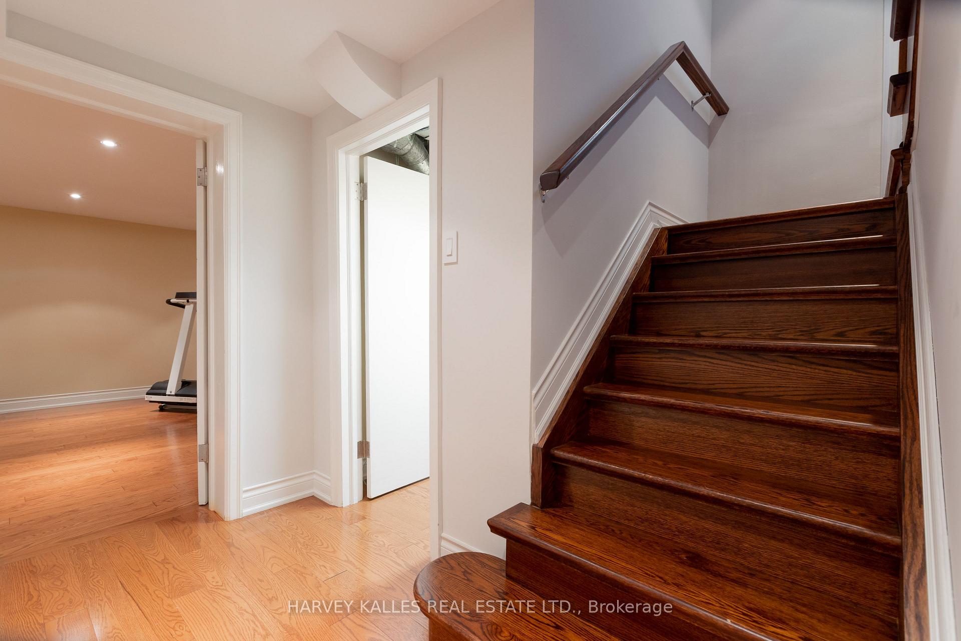 Photo 30 of 536 Blythwood Road, North York, Bridle Path-Sunnybrook-York Mills — HOMEH