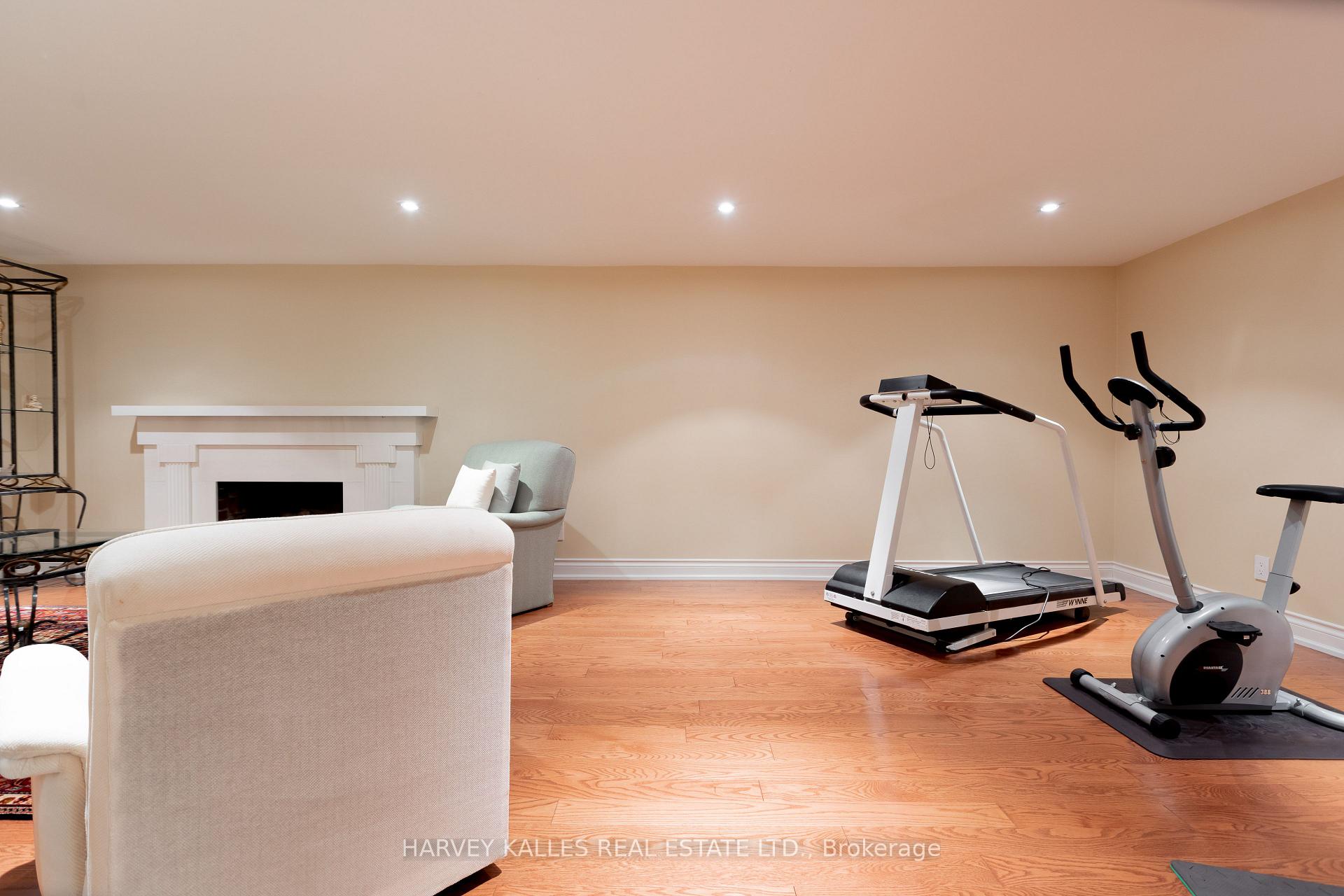 Photo 33 of 536 Blythwood Road, North York, Bridle Path-Sunnybrook-York Mills — HOMEH
