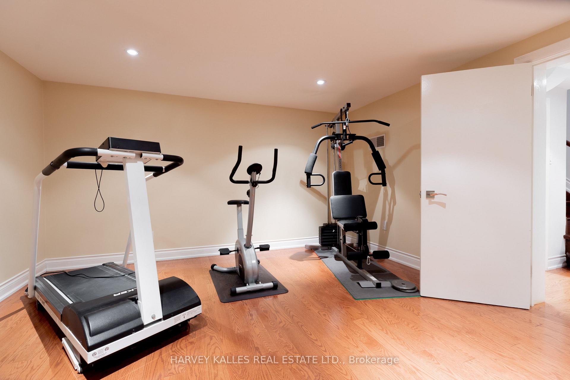 Photo 34 of 536 Blythwood Road, North York, Bridle Path-Sunnybrook-York Mills — HOMEH