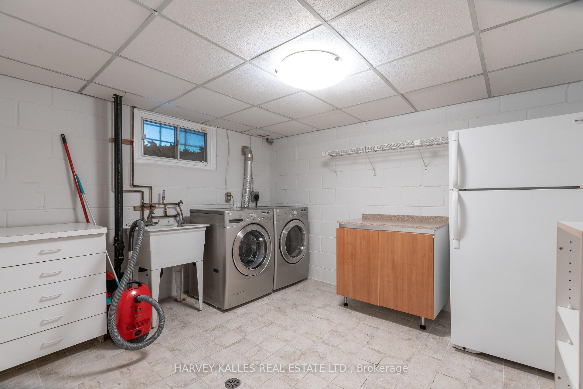 Photo 36 of 536 Blythwood Road, North York, Bridle Path-Sunnybrook-York Mills — HOMEH
