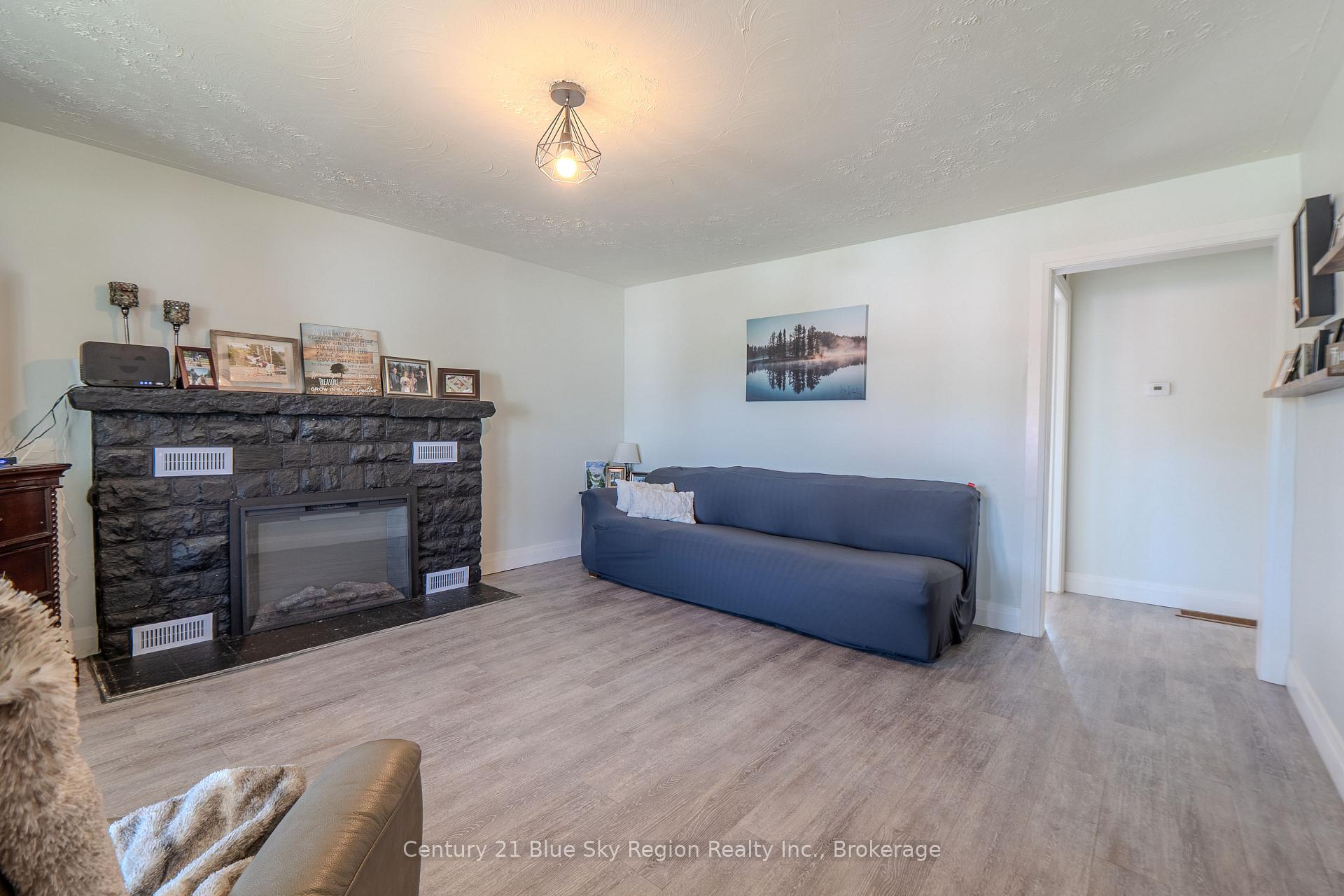 Photo 8 of 421 Mcconnell Street, Mattawa — HOMEH