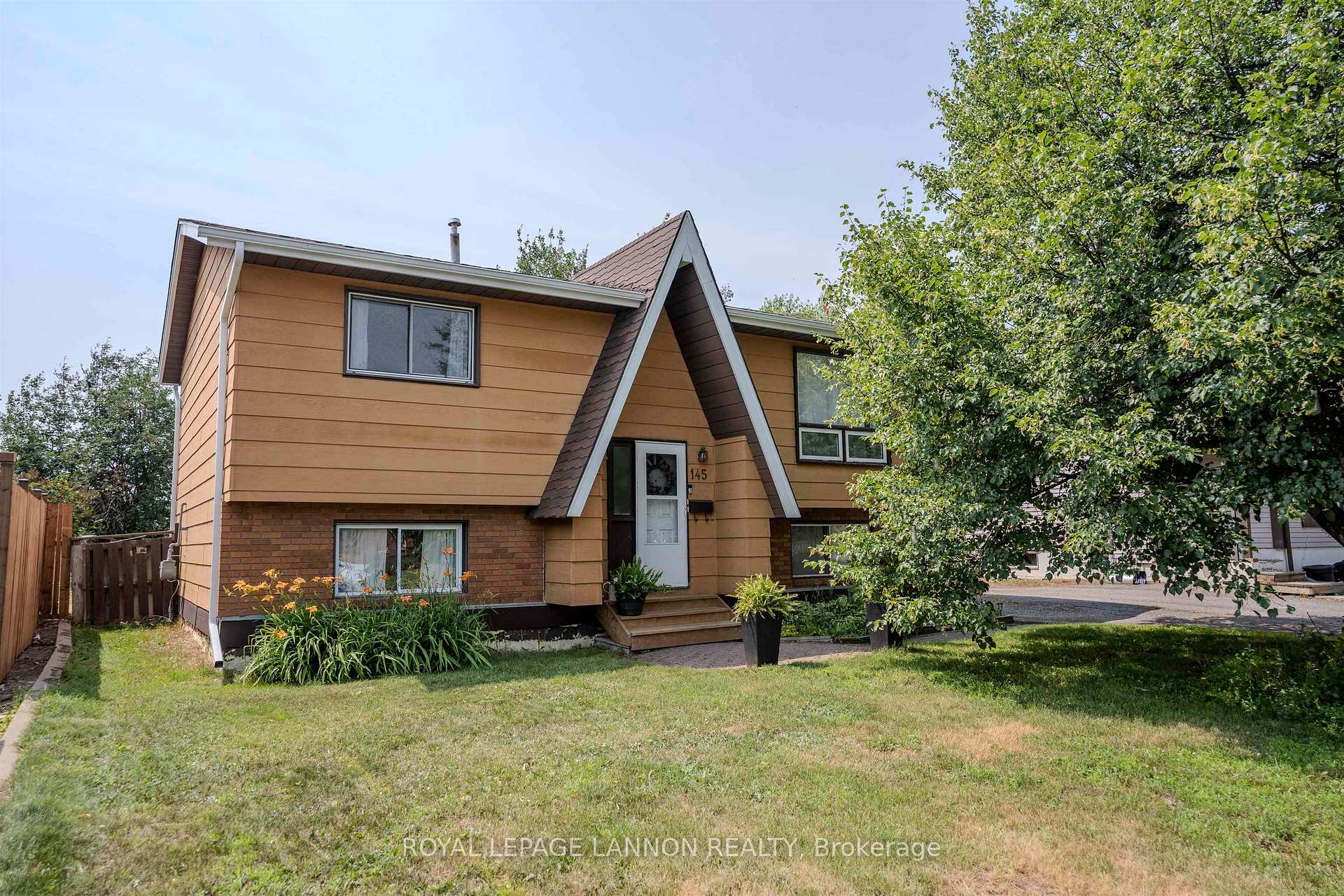 Photo 1 of 145 Conestoga Street, Thunder Bay, College Park — HOMEH