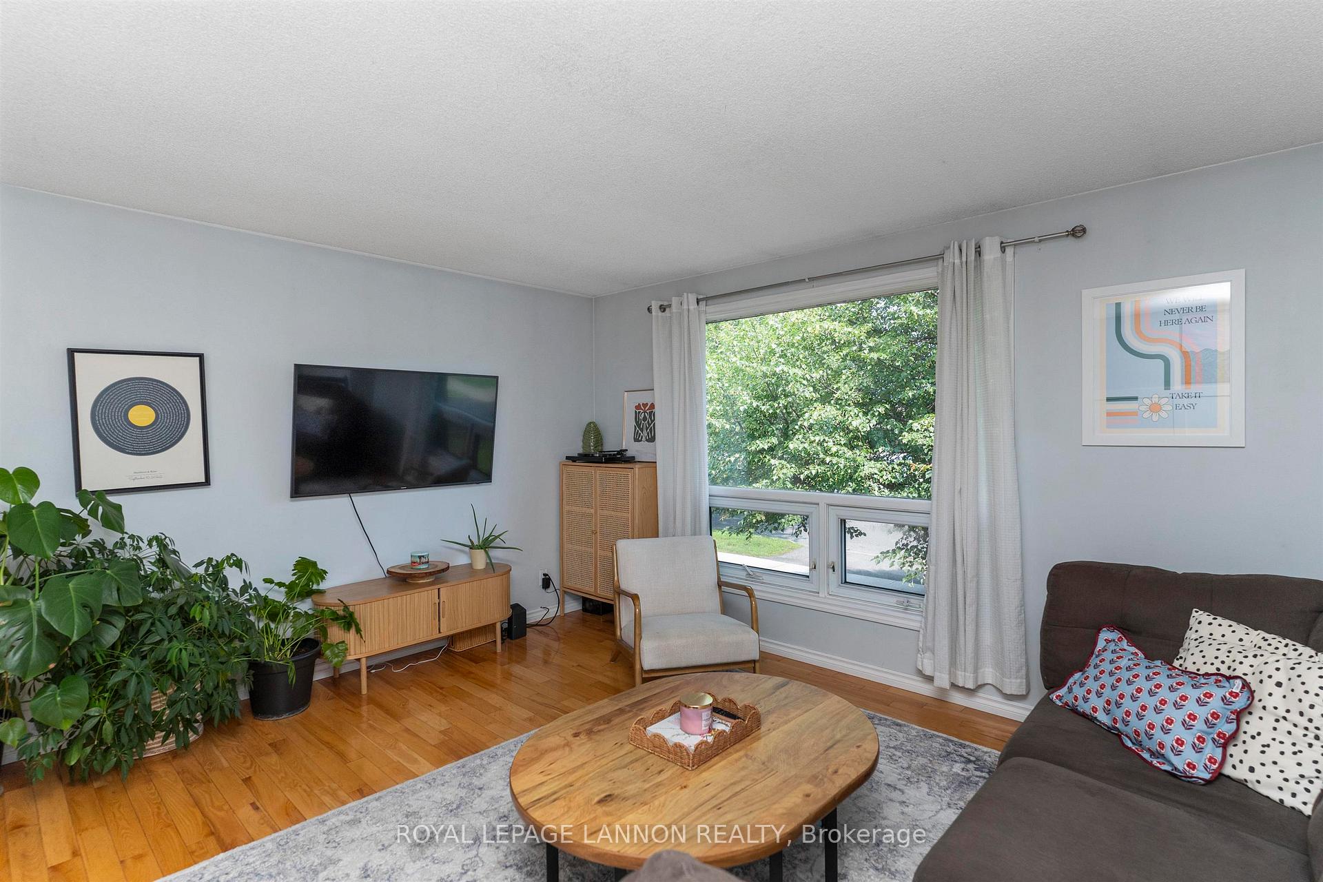 Photo 4 of 145 Conestoga Street, Thunder Bay, College Park — HOMEH