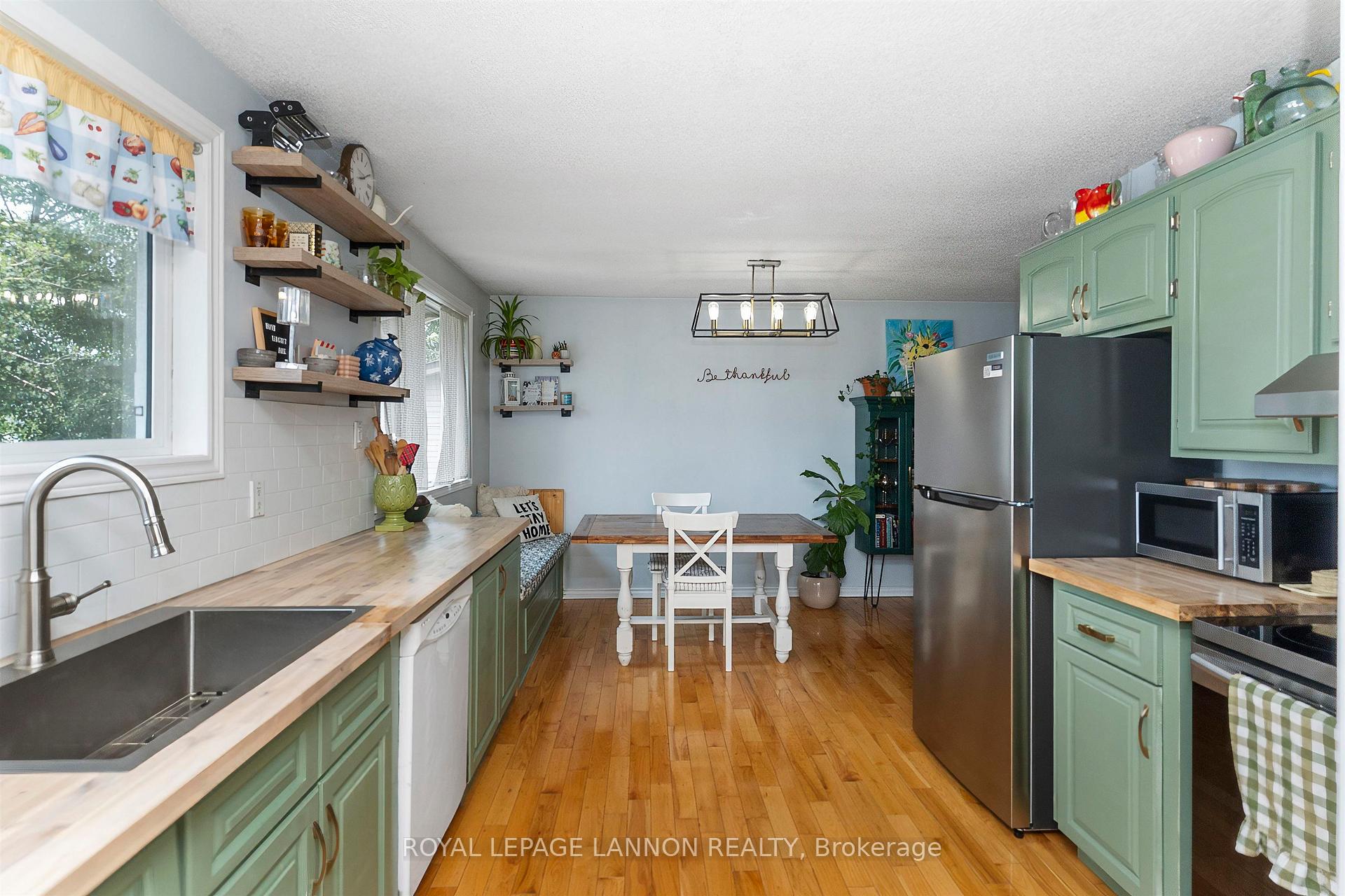 Photo 9 of 145 Conestoga Street, Thunder Bay, College Park — HOMEH