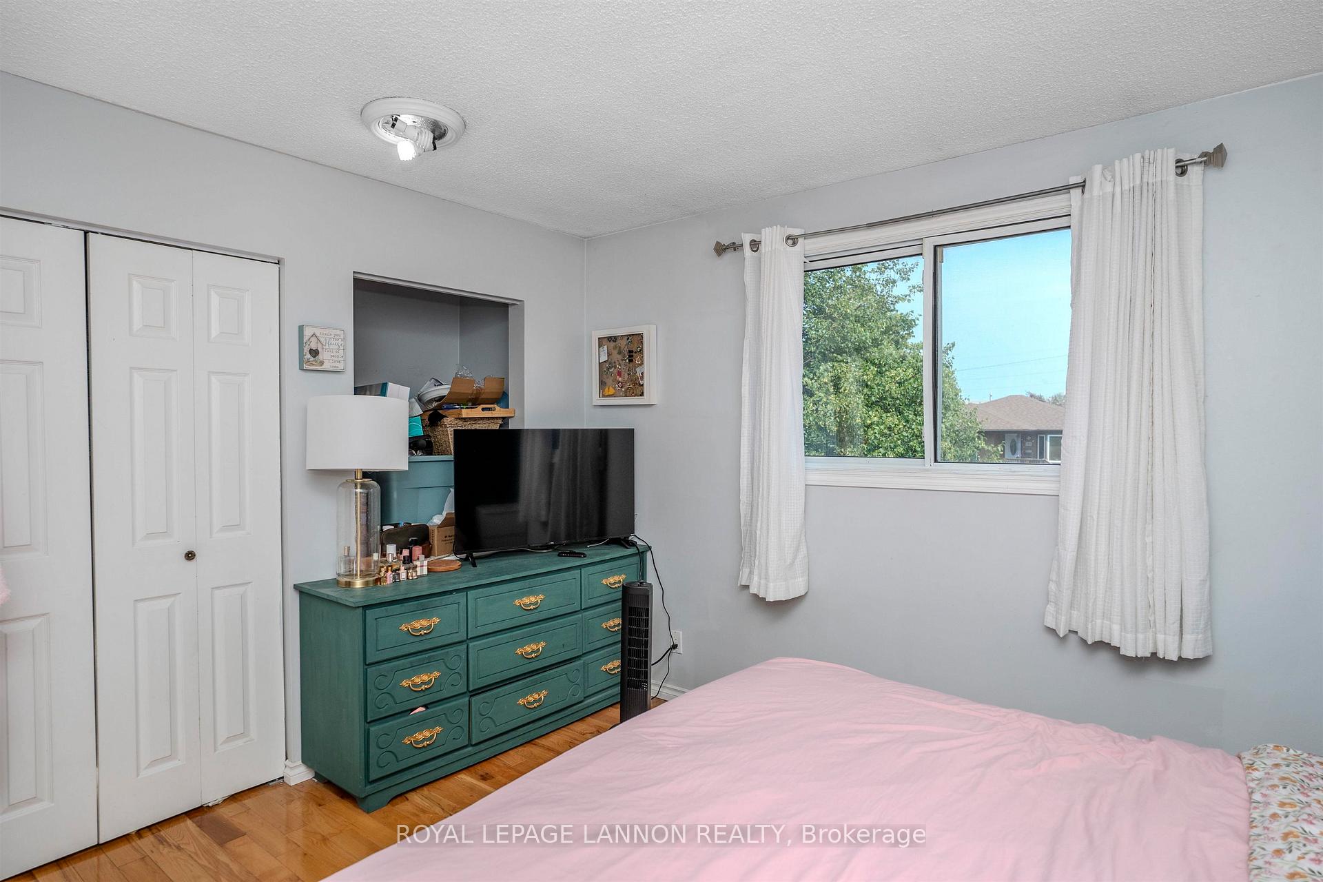 Photo 14 of 145 Conestoga Street, Thunder Bay, College Park — HOMEH