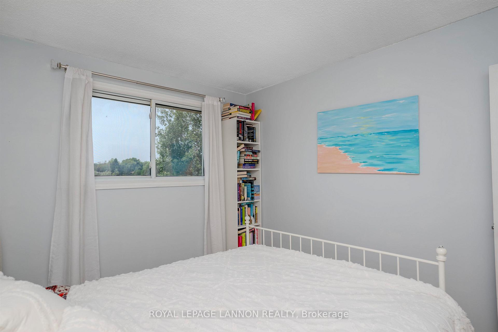 Photo 16 of 145 Conestoga Street, Thunder Bay, College Park — HOMEH