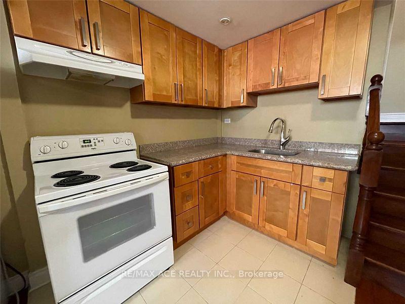 Photo 9 of Unit Lower, 40 Cavehill Crescent, Scarborough, Wexford-Maryvale — HOMEH