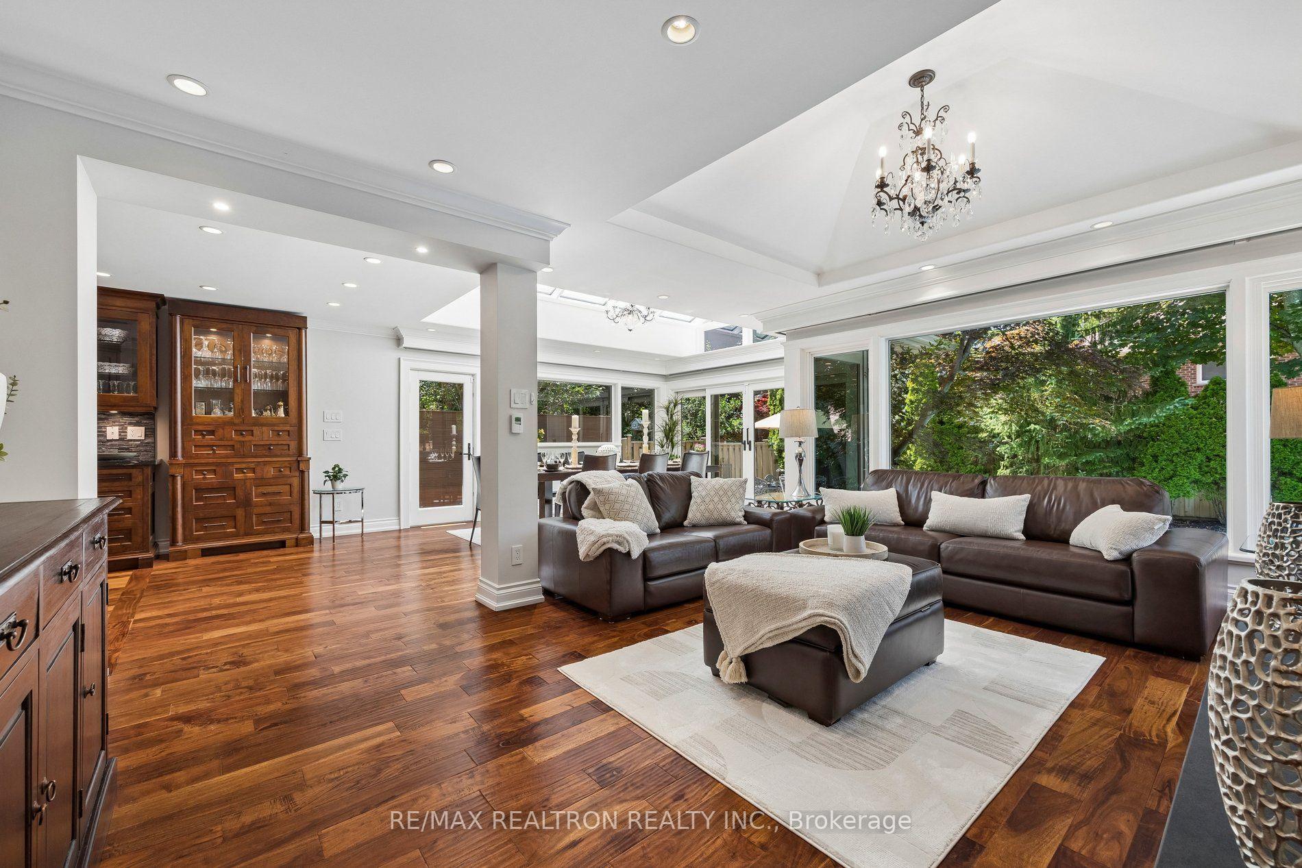 Photo 17 of 86 Reeve Drive, Markham, Markham Village — HOMEH