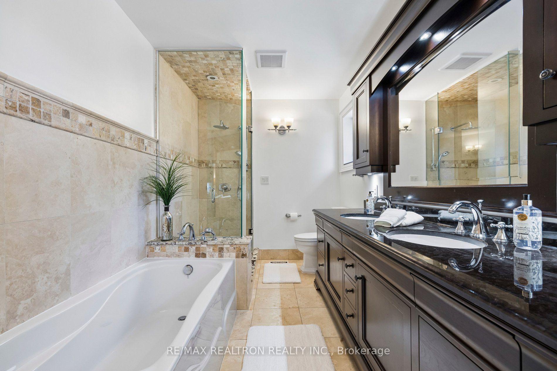 Photo 25 of 86 Reeve Drive, Markham, Markham Village — HOMEH