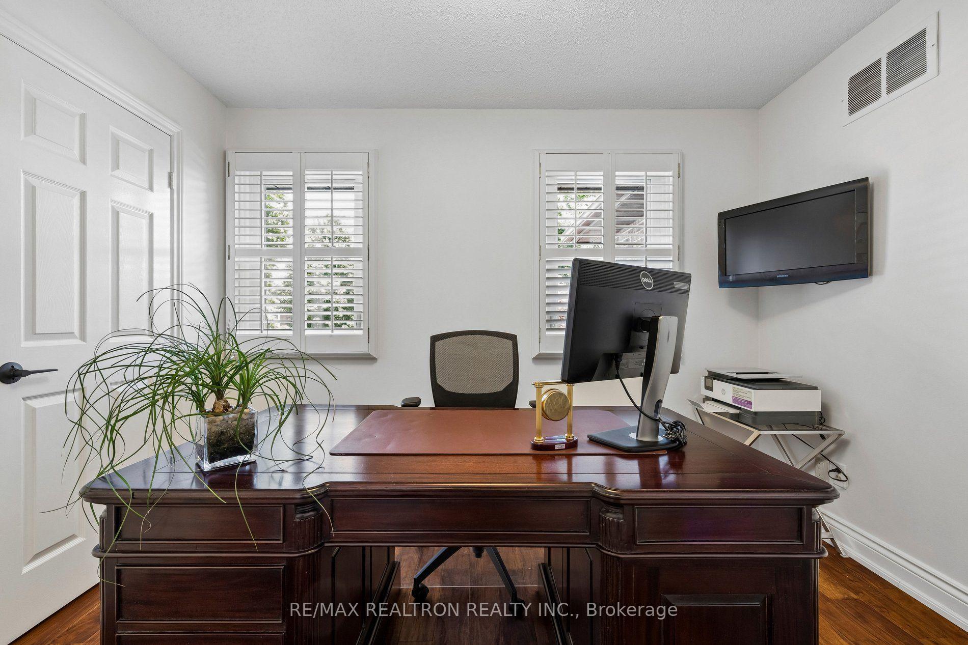 Photo 30 of 86 Reeve Drive, Markham, Markham Village — HOMEH