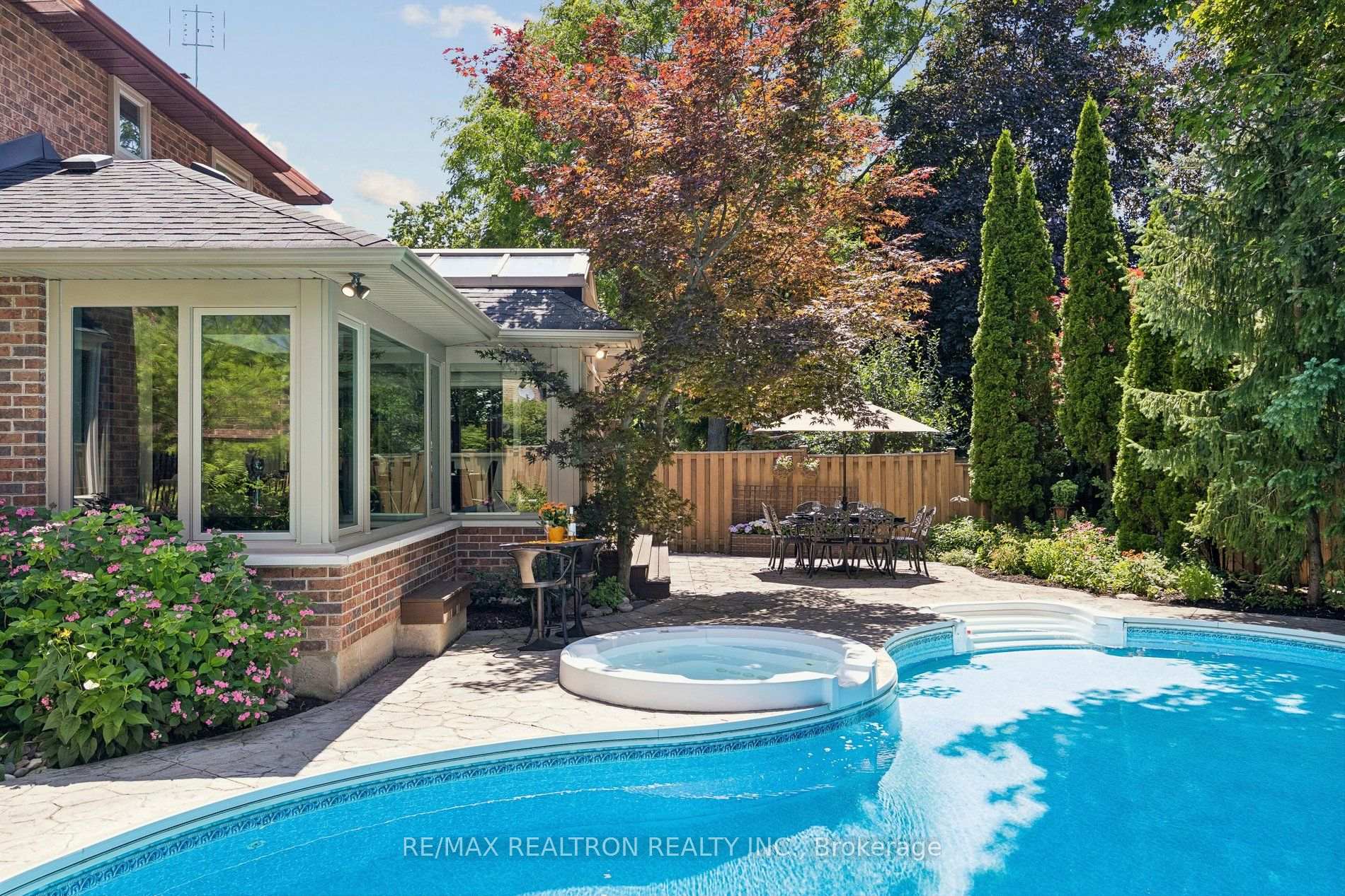 Photo 48 of 86 Reeve Drive, Markham, Markham Village — HOMEH