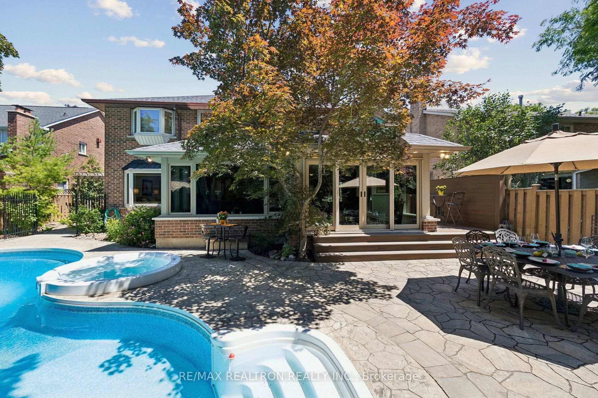 Photo 49 of 86 Reeve Drive, Markham, Markham Village — HOMEH