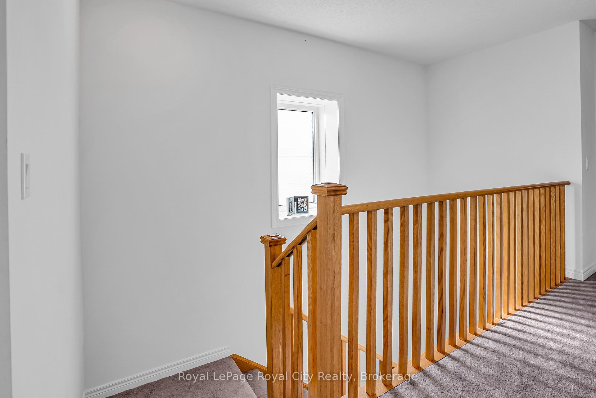 Photo 15 of 36 Prest Way, Centre Wellington, Fergus — HOMEH