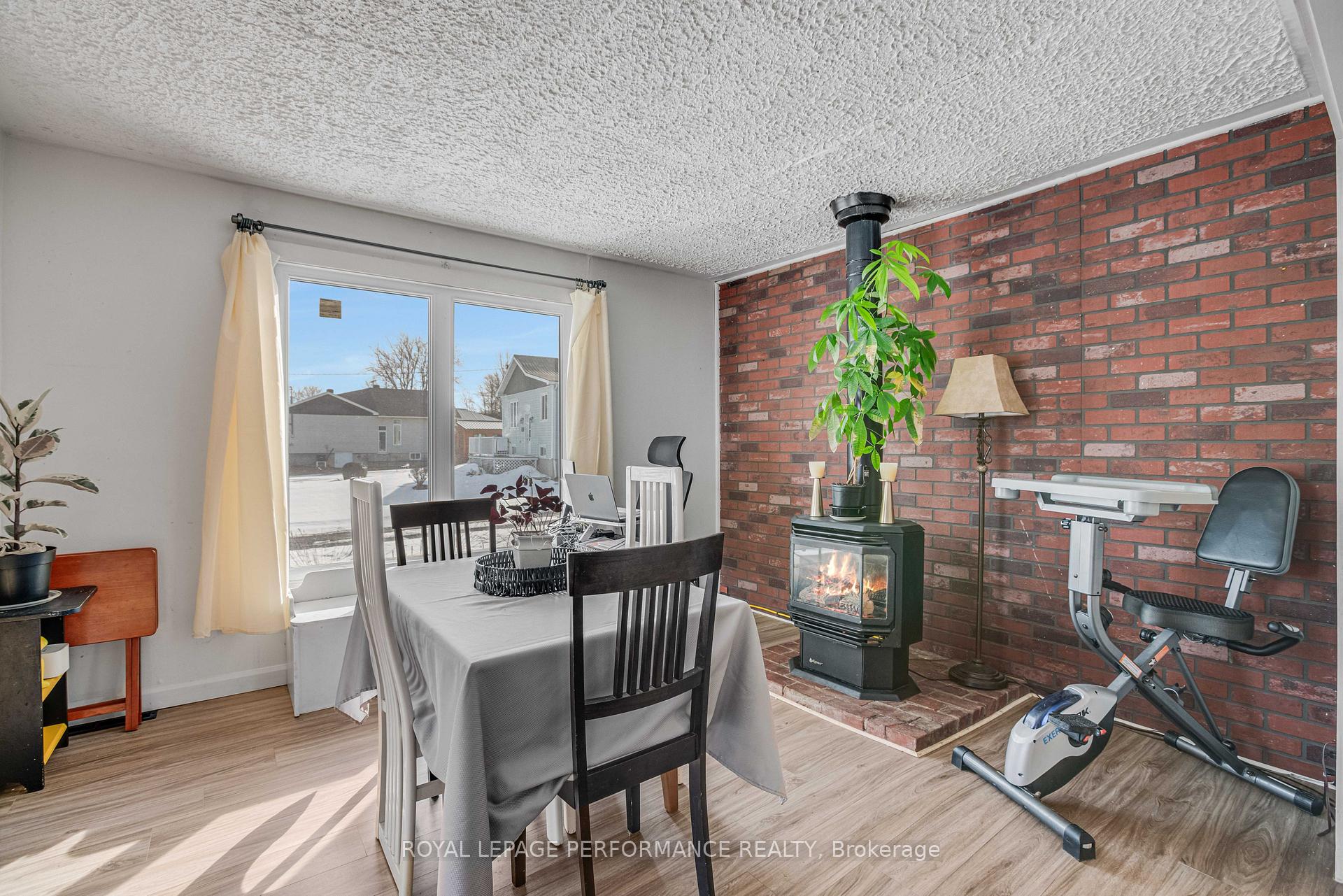 Photo 15 of 2082 Sandy Hill Road, Champlain, L'Orignal — HOMEH