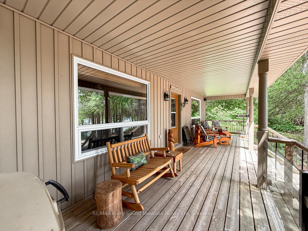 Photo 5 of 634 WA Whitestone Lake, Whitestone, Hagerman — HOMEH