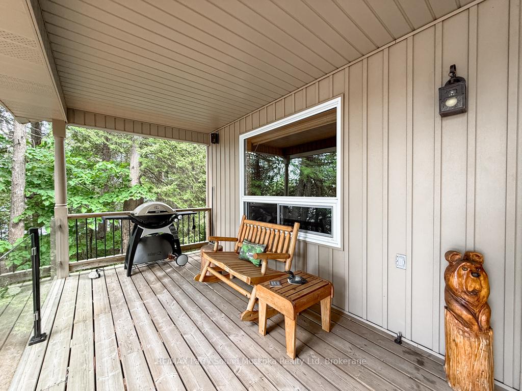 Photo 6 of 634 WA Whitestone Lake, Whitestone, Hagerman — HOMEH