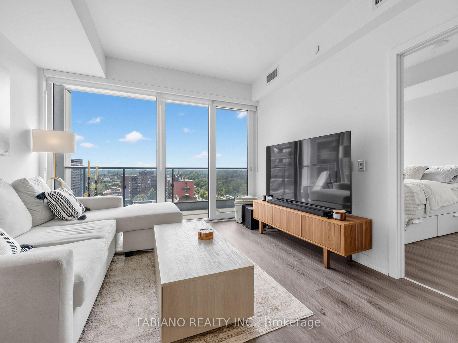 Photo 2 of Unit 1313, 28 Ann Street, Mississauga, Port Credit — HOMEH