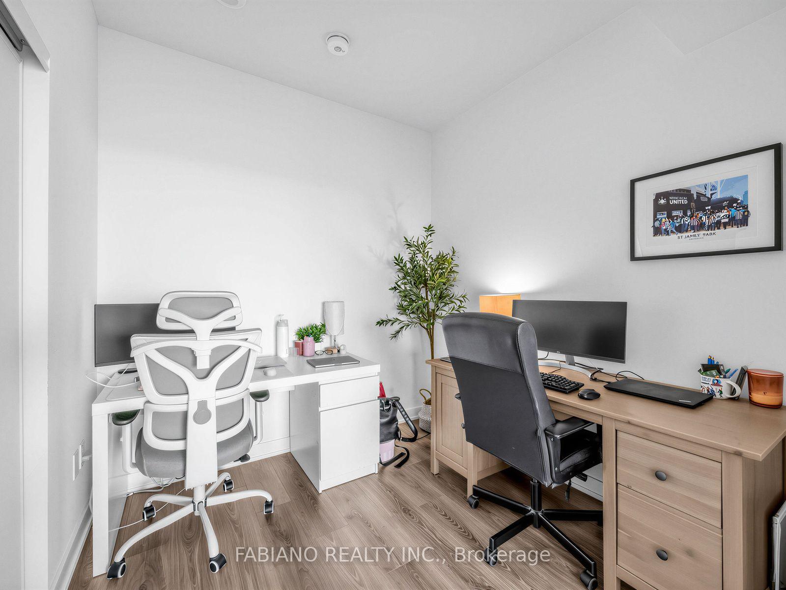 Photo 11 of Unit 1313, 28 Ann Street, Mississauga, Port Credit — HOMEH