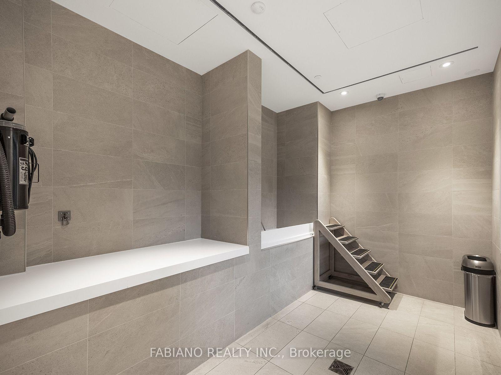 Photo 35 of Unit 1313, 28 Ann Street, Mississauga, Port Credit — HOMEH