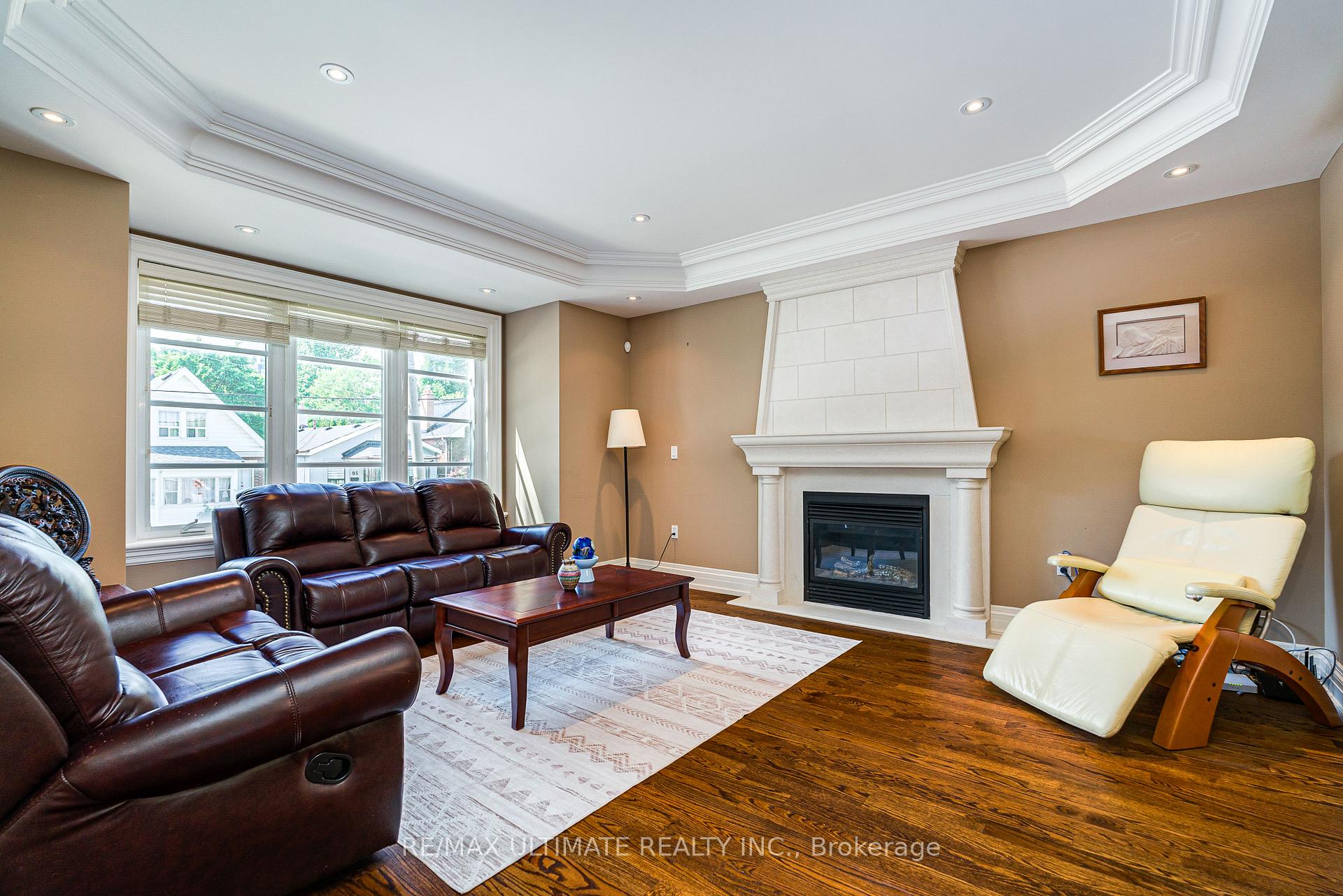Photo 4 of 90 Howick Avenue, Toronto, Weston-Pellam Park — HOMEH