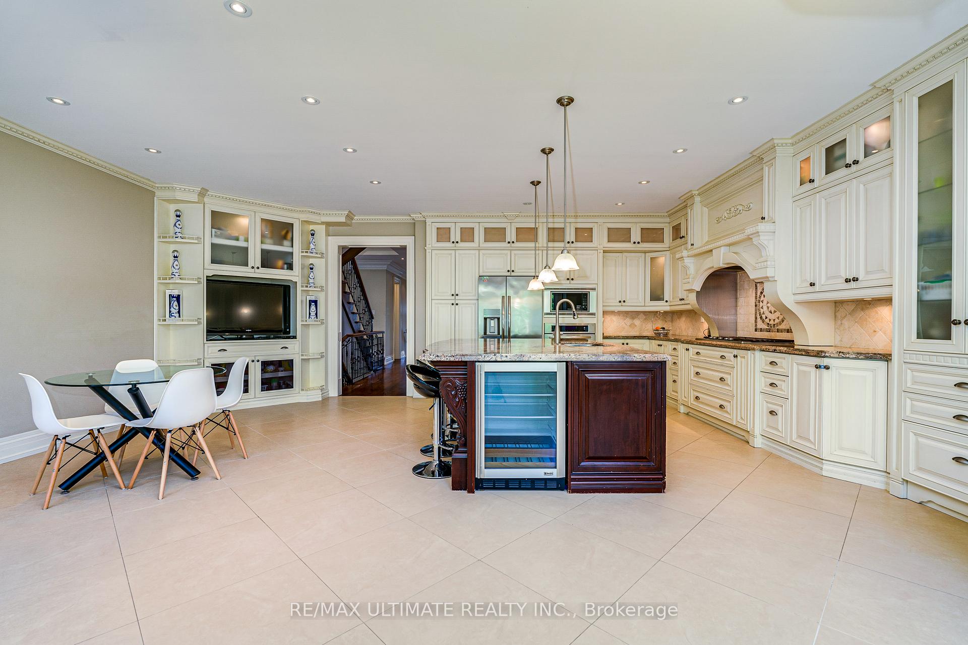 Photo 18 of 90 Howick Avenue, Toronto, Weston-Pellam Park — HOMEH