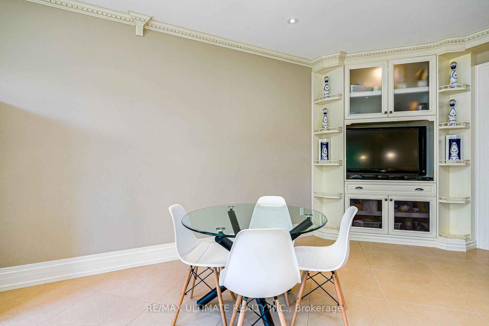 Photo 19 of 90 Howick Avenue, Toronto, Weston-Pellam Park — HOMEH