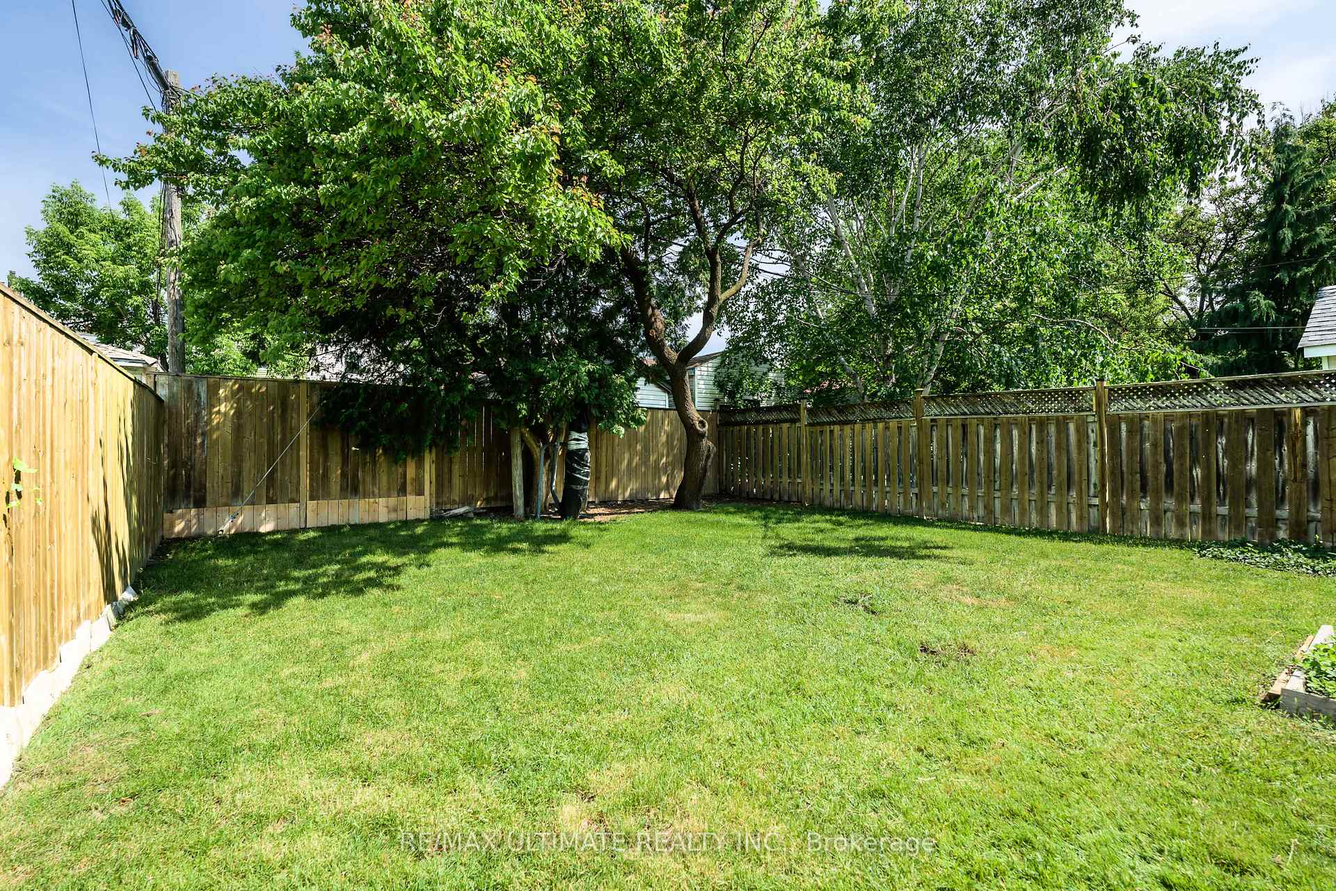Photo 46 of 90 Howick Avenue, Toronto, Weston-Pellam Park — HOMEH