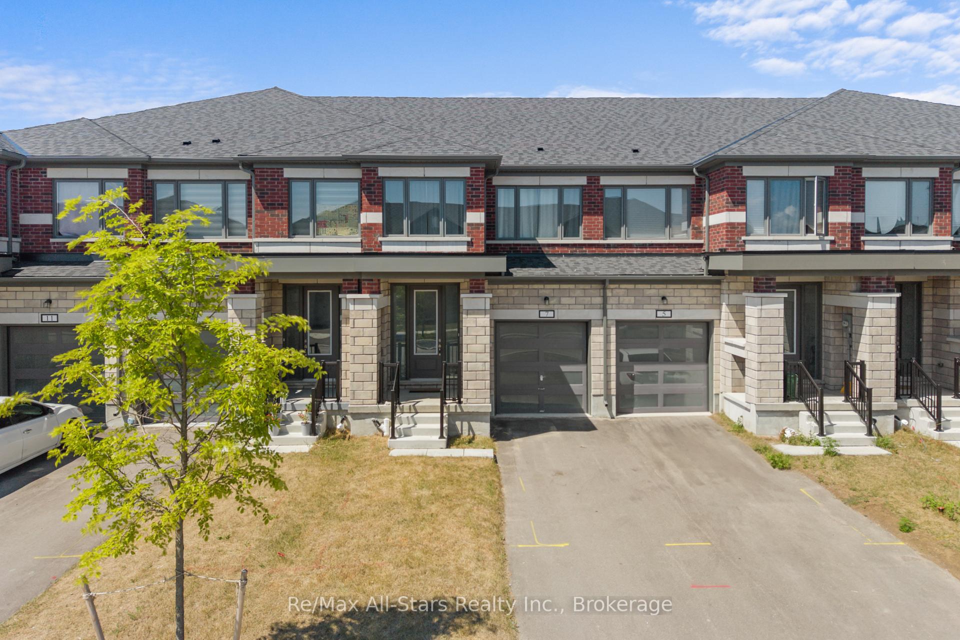 Photo 1 of 7 Keenan Street, Kawartha Lakes, Lindsay — HOMEH