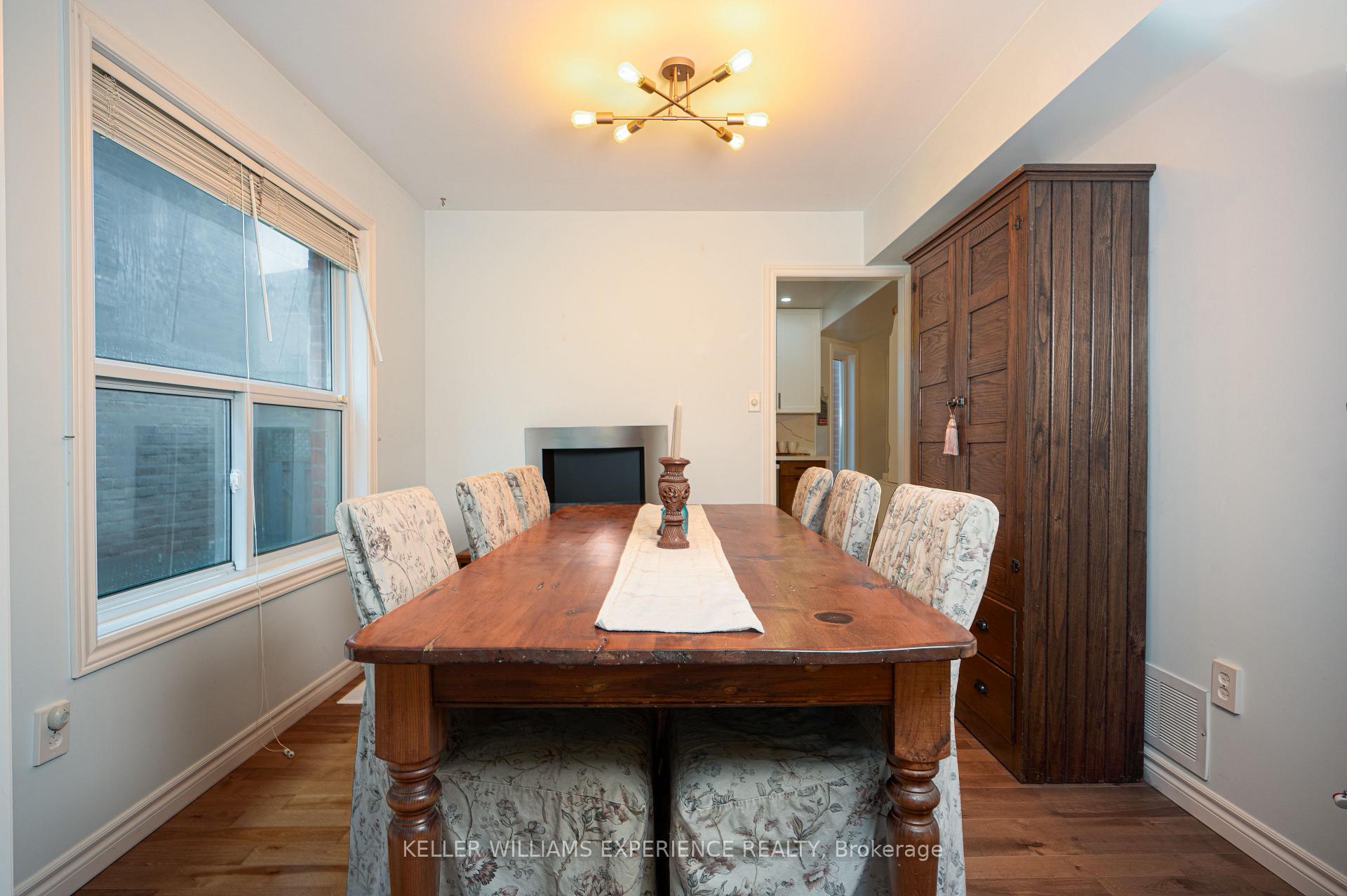 Photo 14 of 43 Dunnett Drive, Barrie, Ardagh — HOMEH