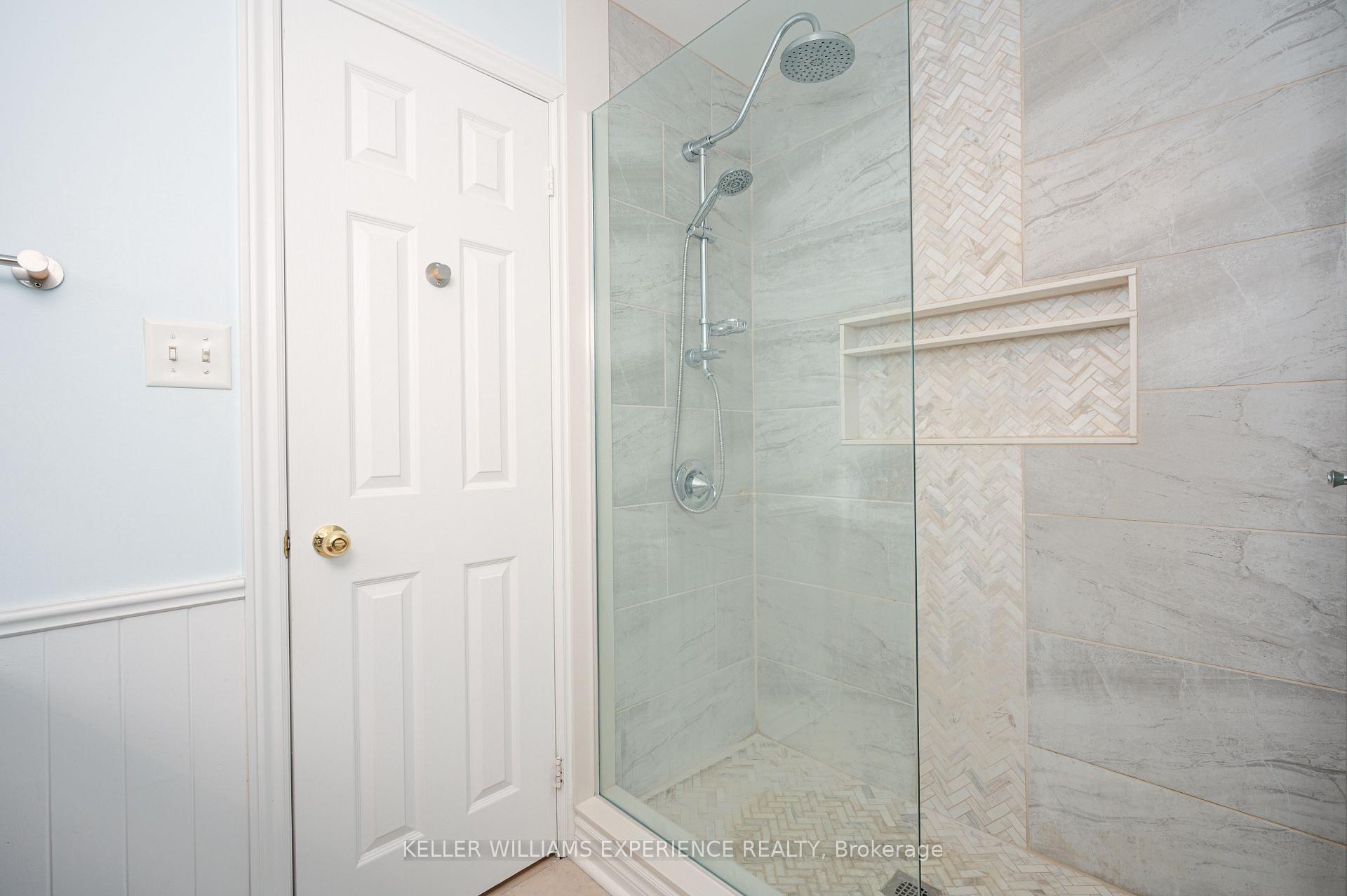 Photo 27 of 43 Dunnett Drive, Barrie, Ardagh — HOMEH