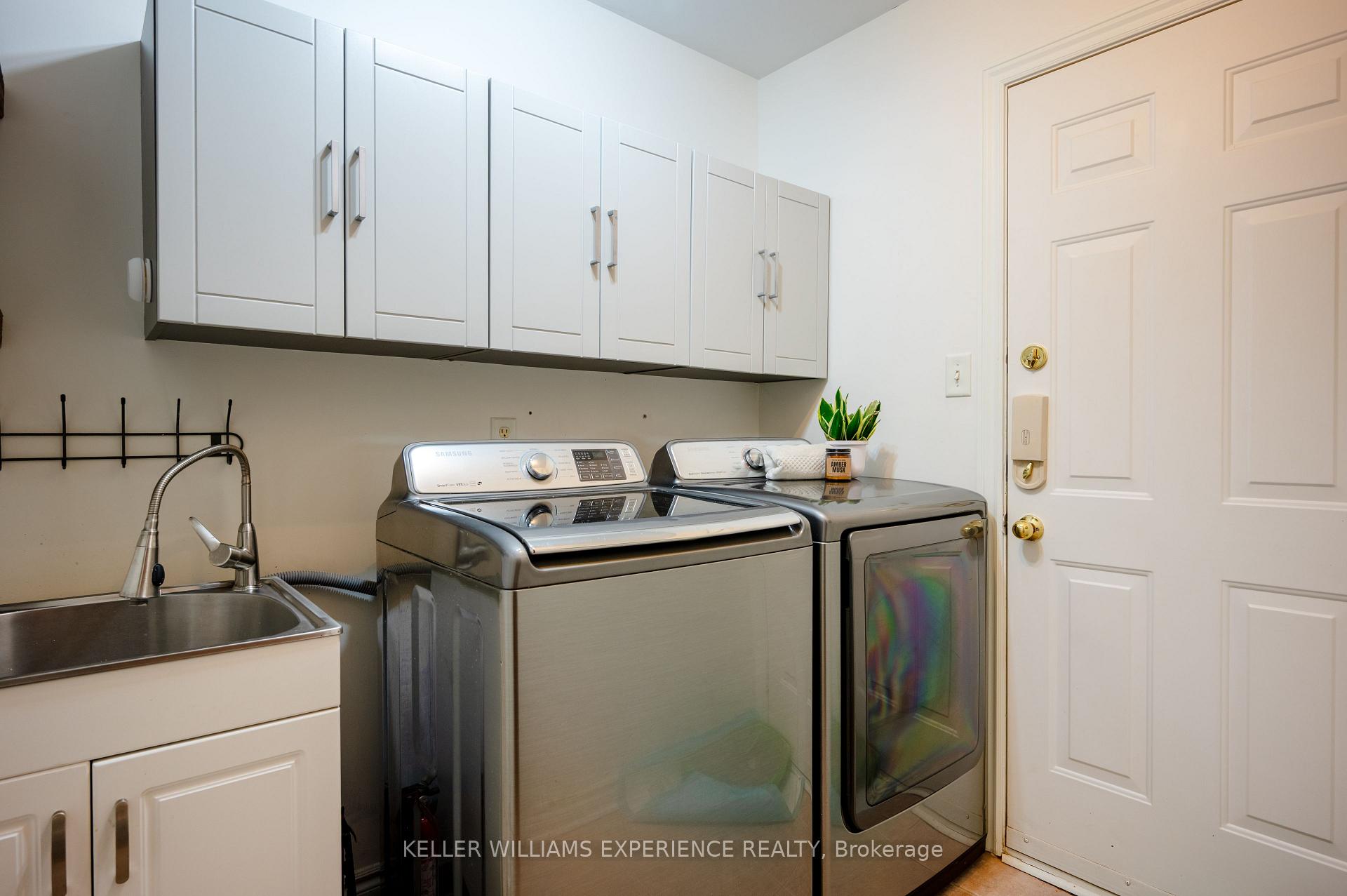 Photo 28 of 43 Dunnett Drive, Barrie, Ardagh — HOMEH