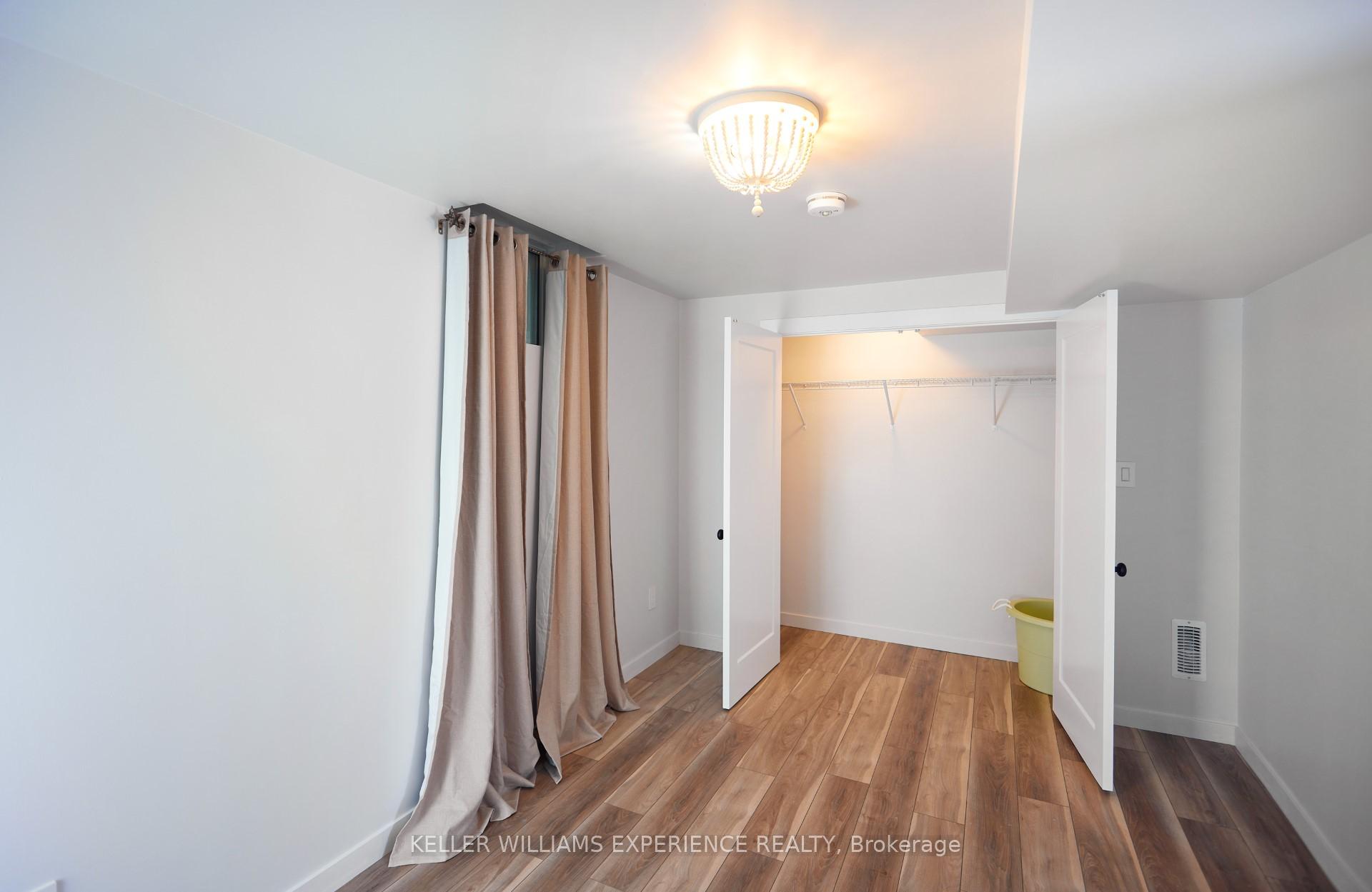 Photo 33 of 43 Dunnett Drive, Barrie, Ardagh — HOMEH