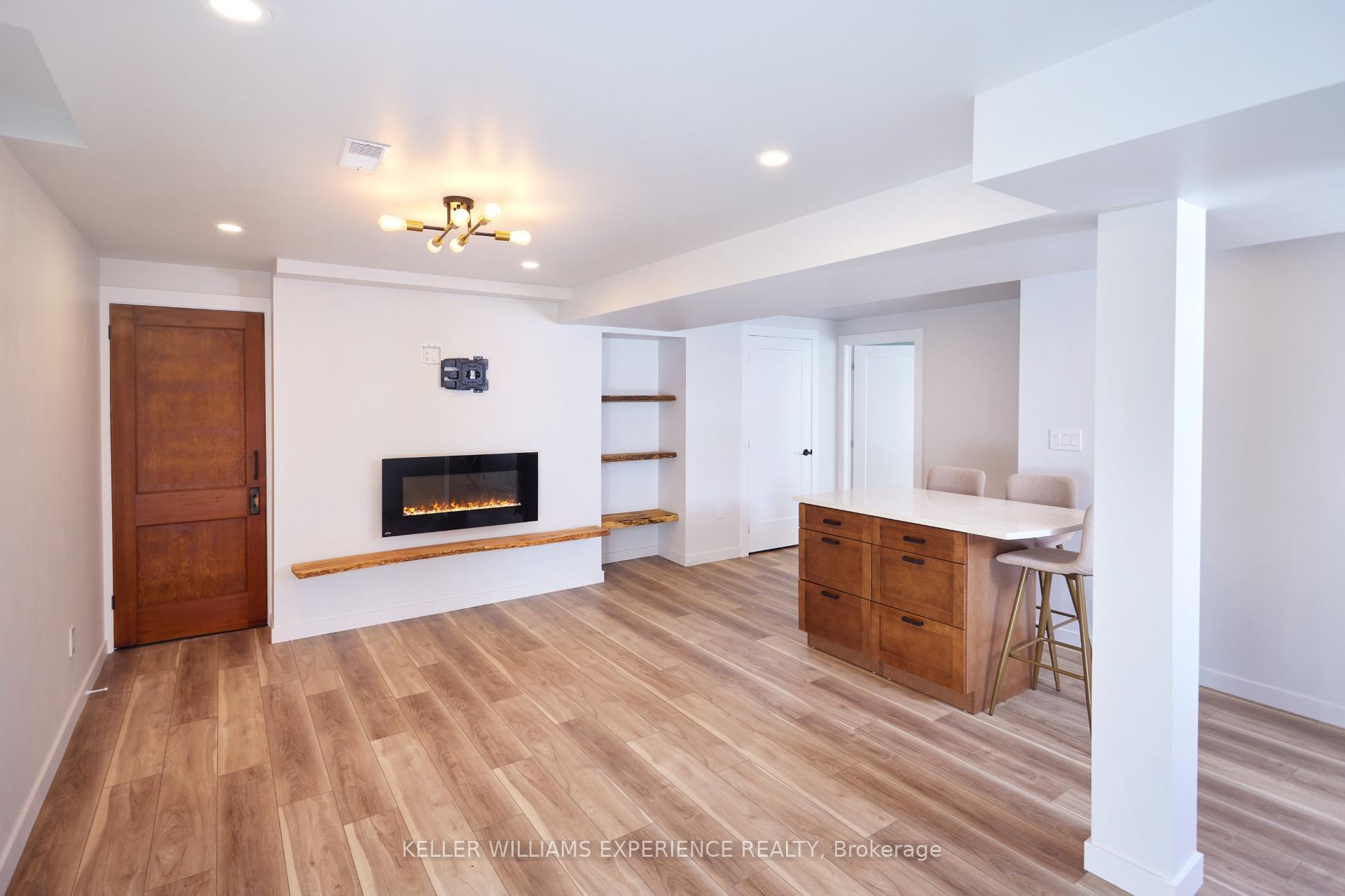 Photo 38 of 43 Dunnett Drive, Barrie, Ardagh — HOMEH